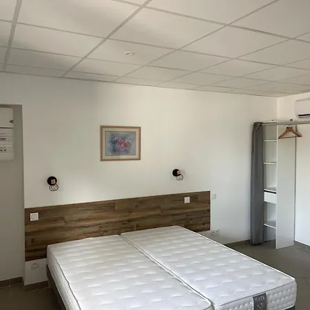 Le Colibri 30 Apartment *